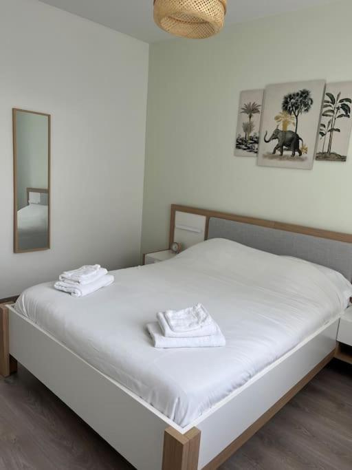 Logement 10 Minutes De Rouen Oissel Exterior foto