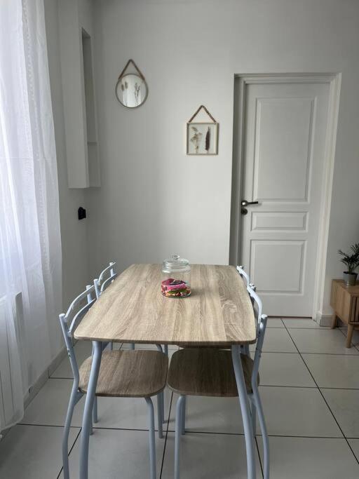 Logement 10 Minutes De Rouen Oissel Exterior foto